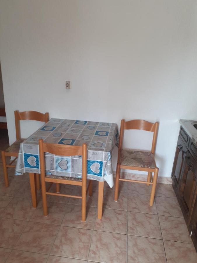 Apartments Mara Bela Карлобаг Екстер'єр фото
