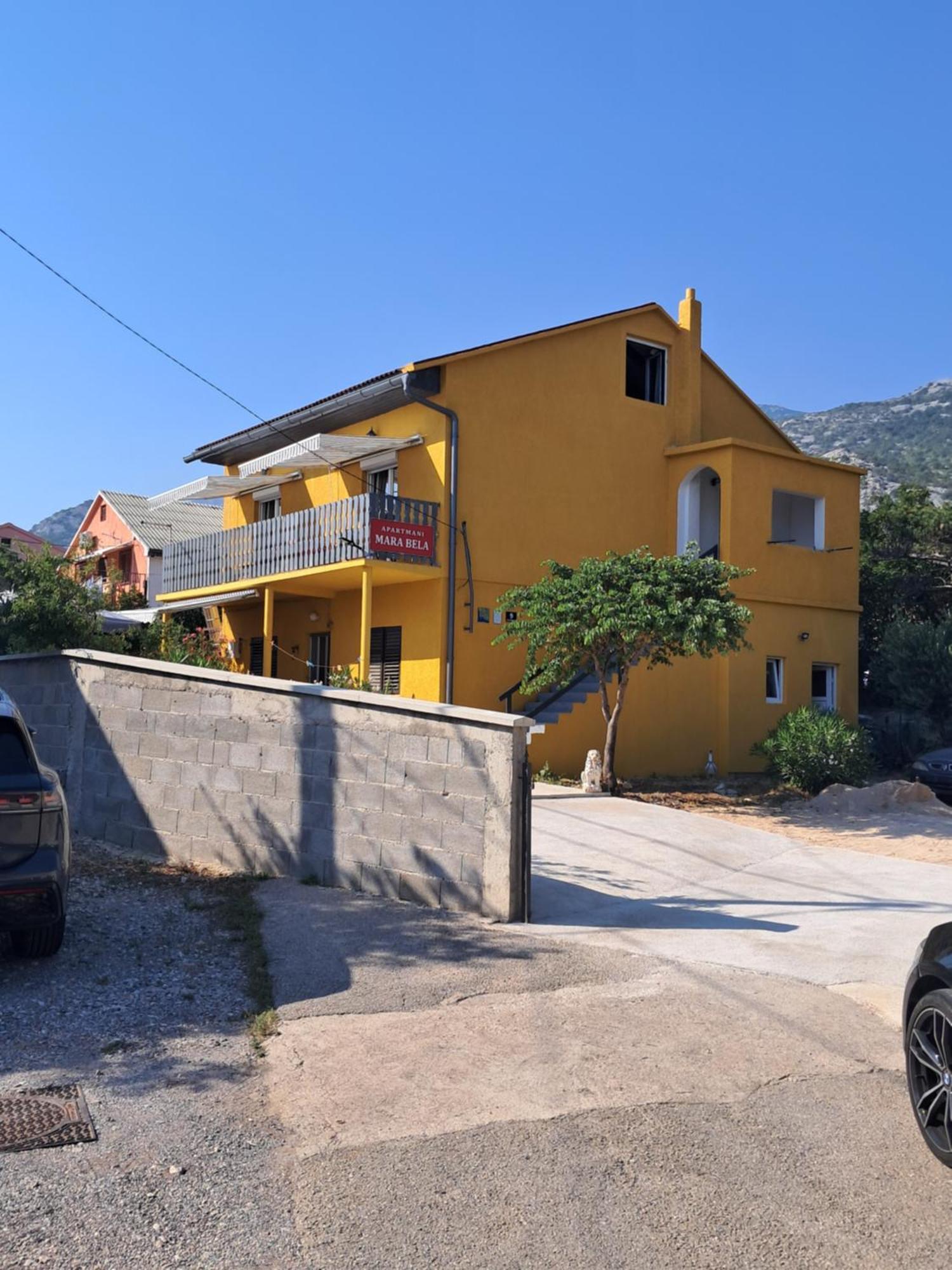 Apartments Mara Bela Карлобаг Екстер'єр фото